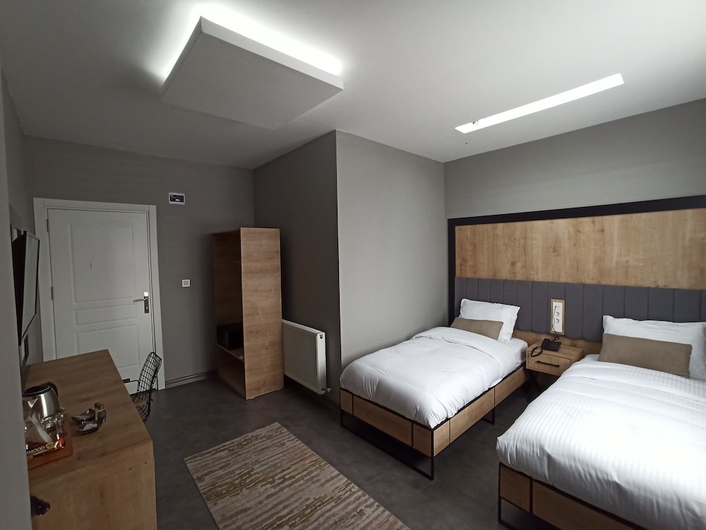 Skylon Airport Hotel 11