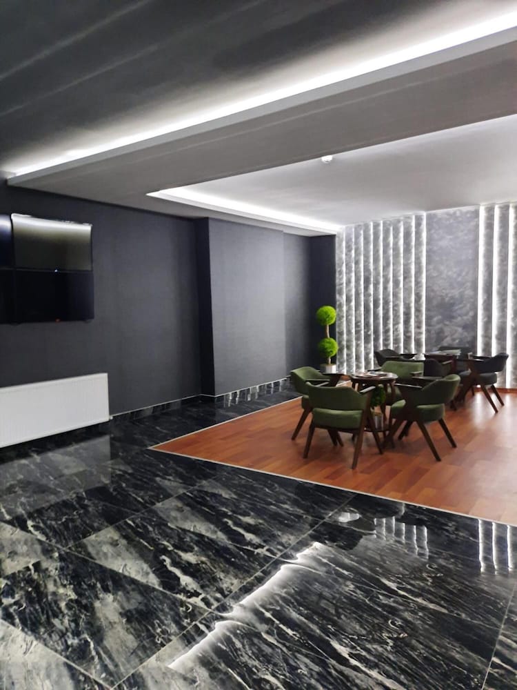 Skylon Airport Hotel 18