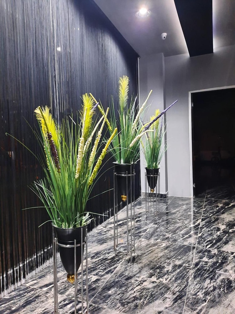 Skylon Airport Hotel 17
