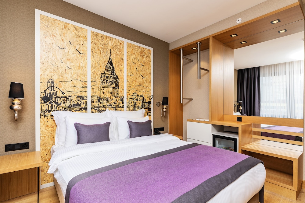 The Halich Hotel 10