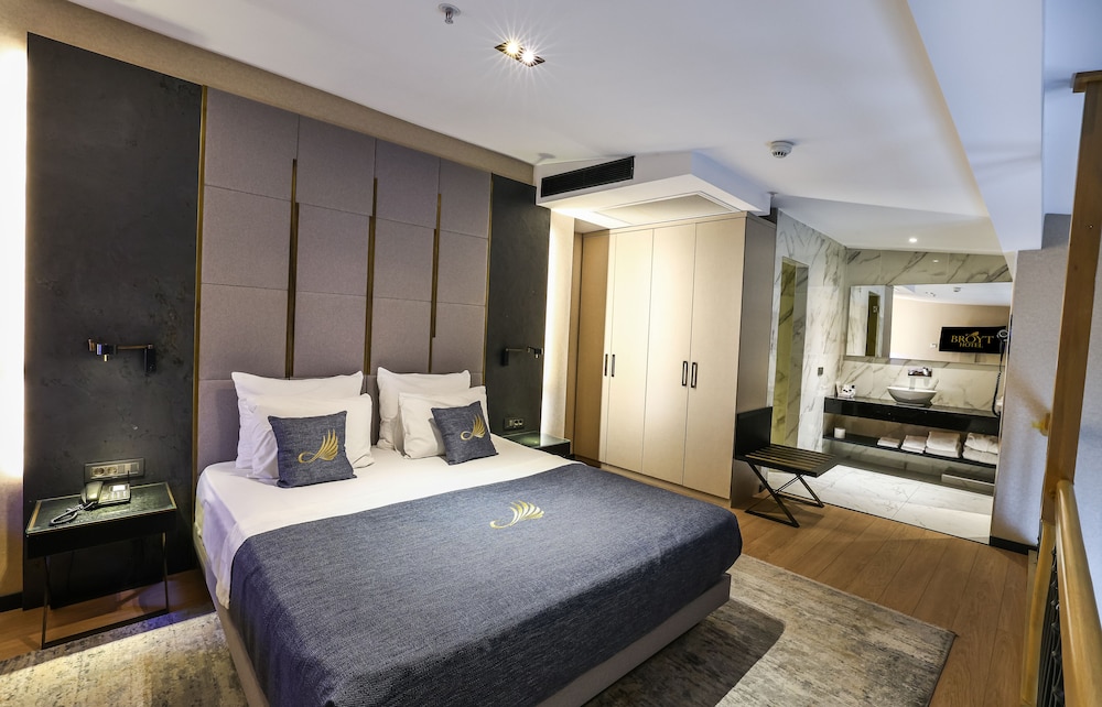 Broyt Hotel 18