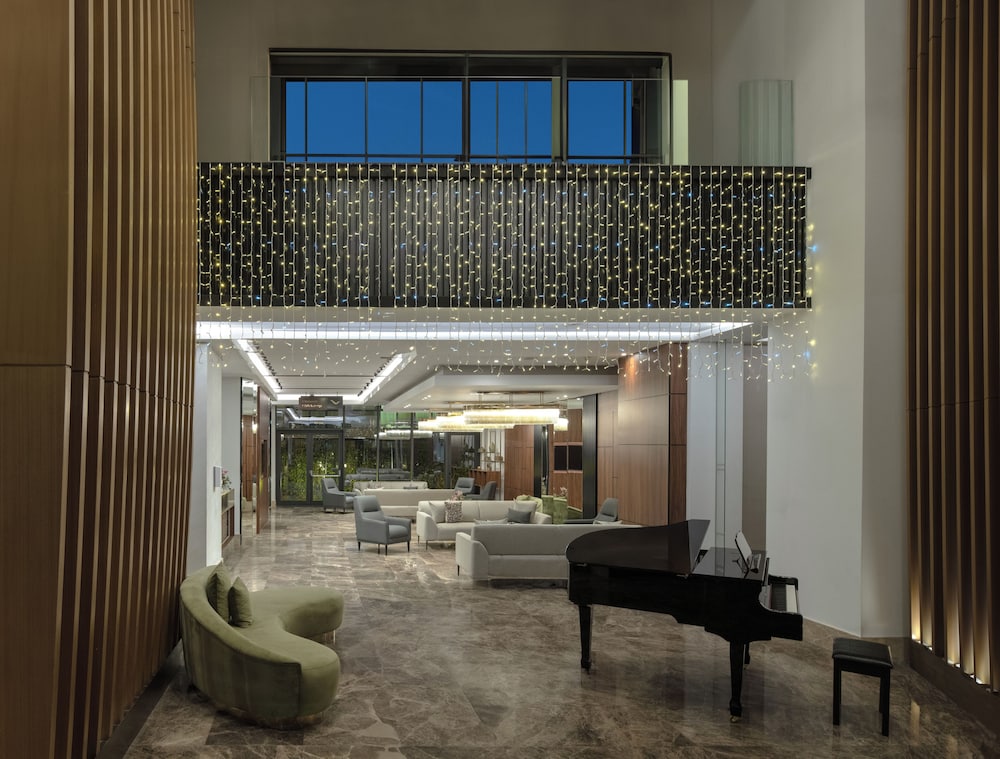 Mövenpick Living Istanbul 5