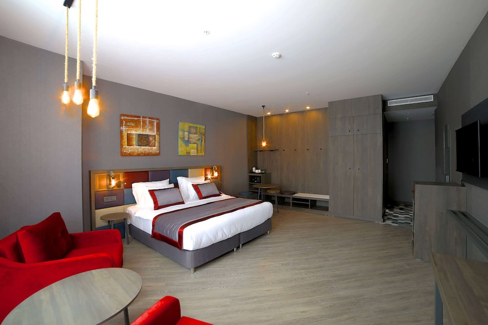 Ramada Encore by Wyndham Istanbul Avcilar 4