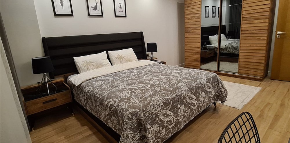 Veranda Beach Suites 13