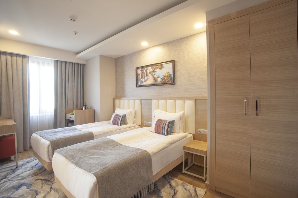 Old Town Point Hotel 5
