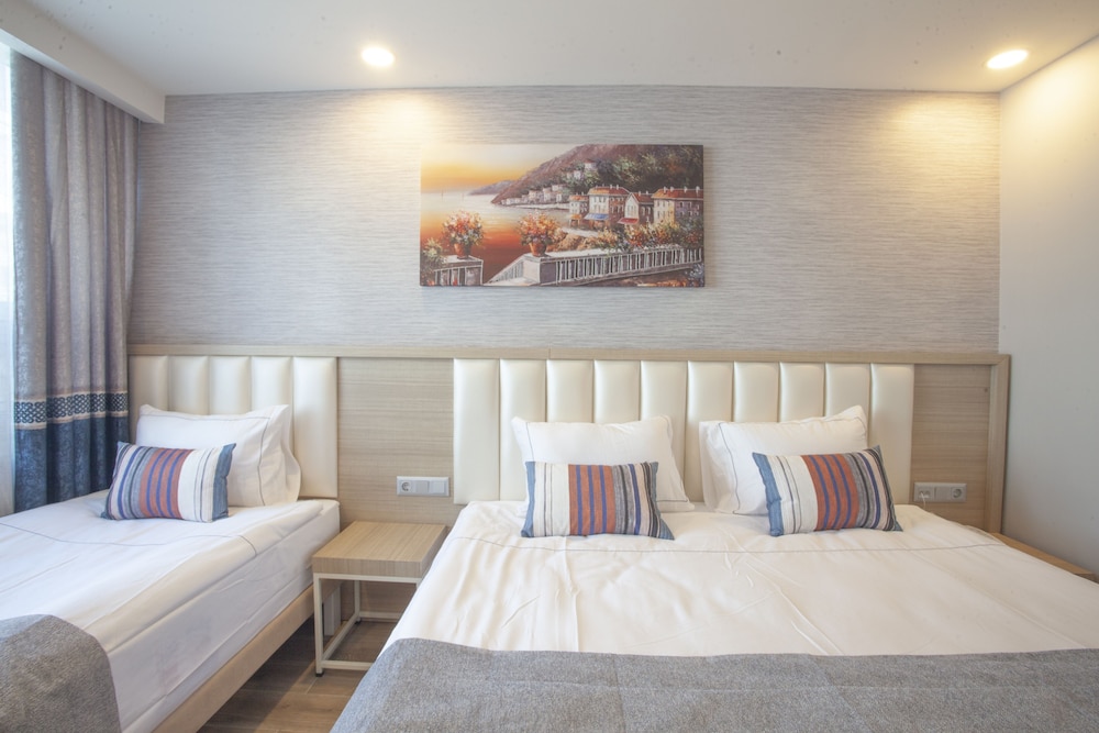 Old Town Point Hotel 11