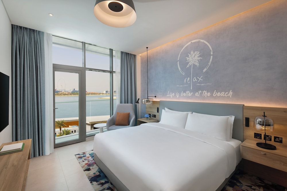 NH Collection Dubai The Palm 14