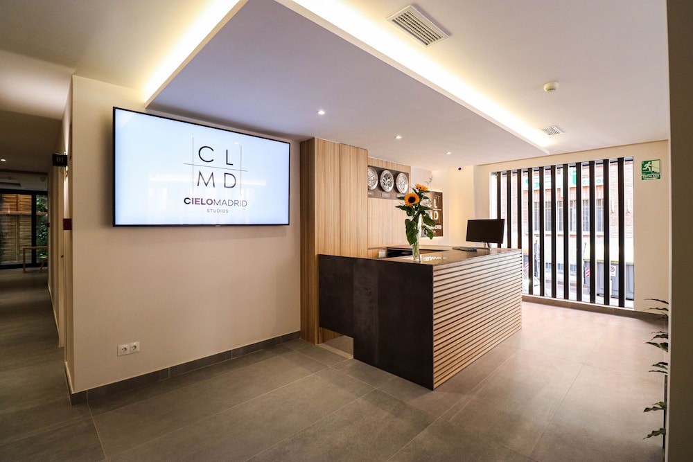 Cielo Madrid Studios 8
