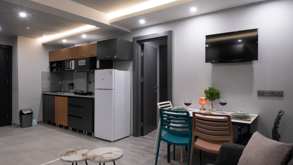 Opera Suites 11