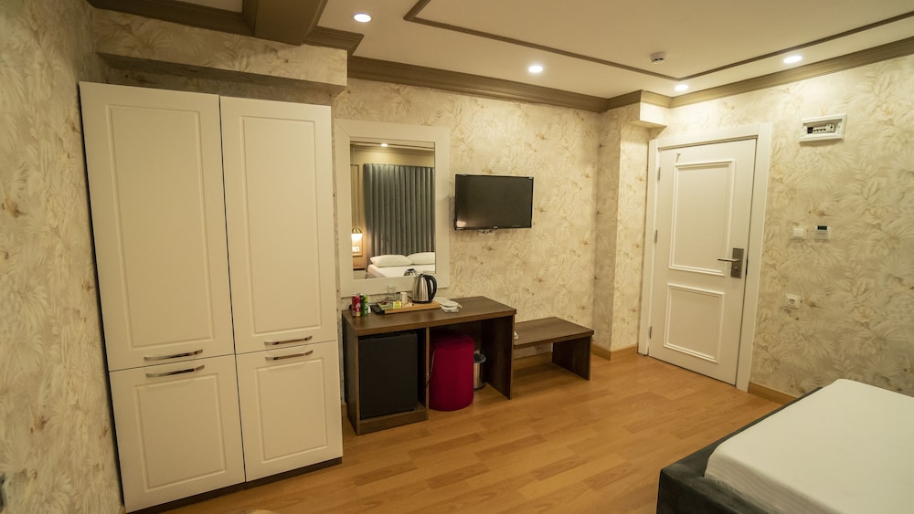 Dymar Hotel 24