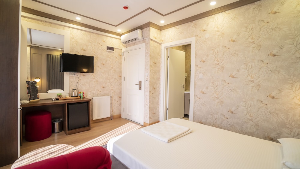 Dymar Hotel 18