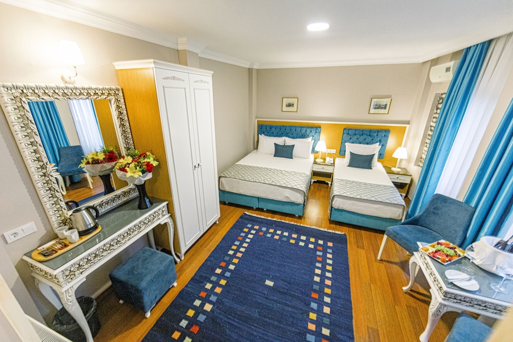 Acacia Mansion Hotel 9