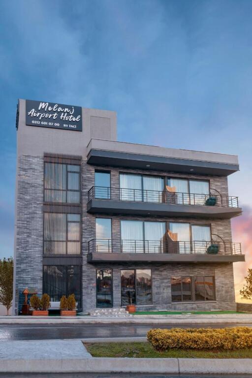 Melanj Airport Hotel 19