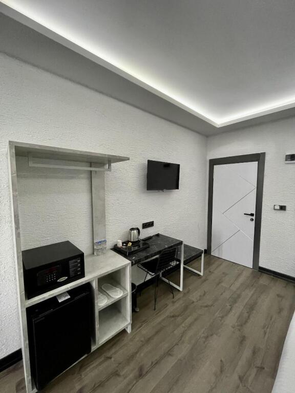 Melanj Airport Hotel 2