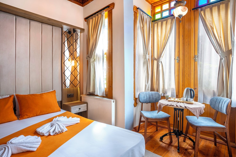 Astra Boutique Hotel 22