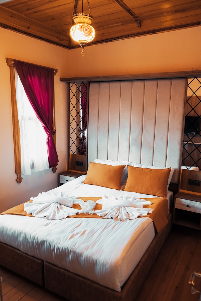 Astra Boutique Hotel 12