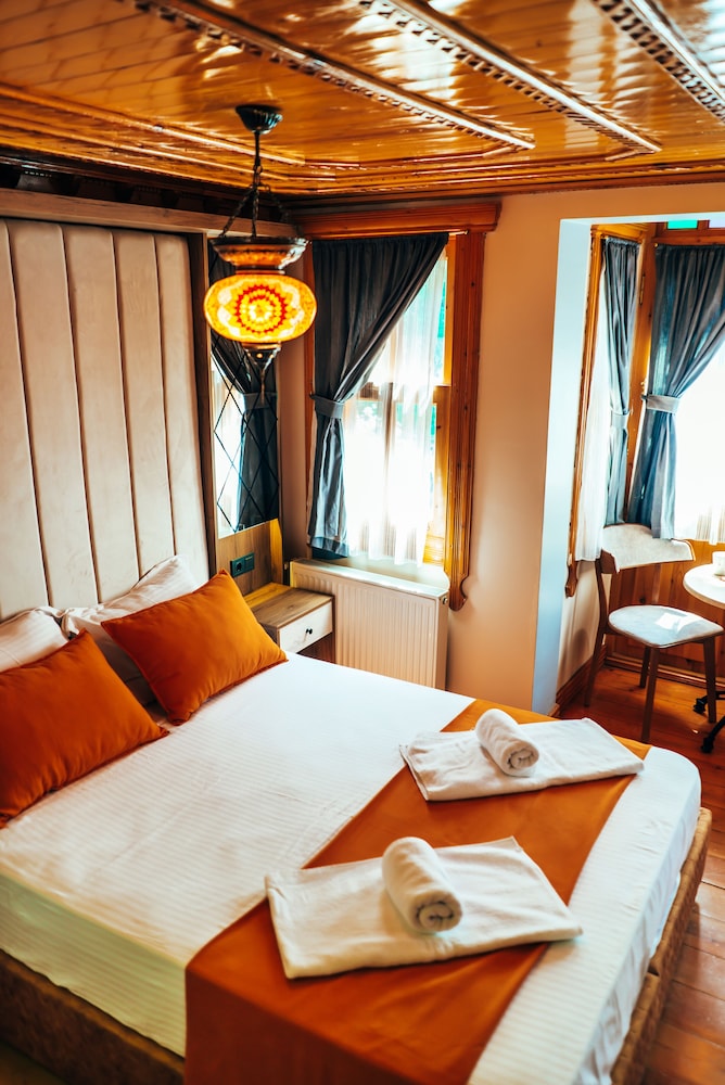 Astra Boutique Hotel 6