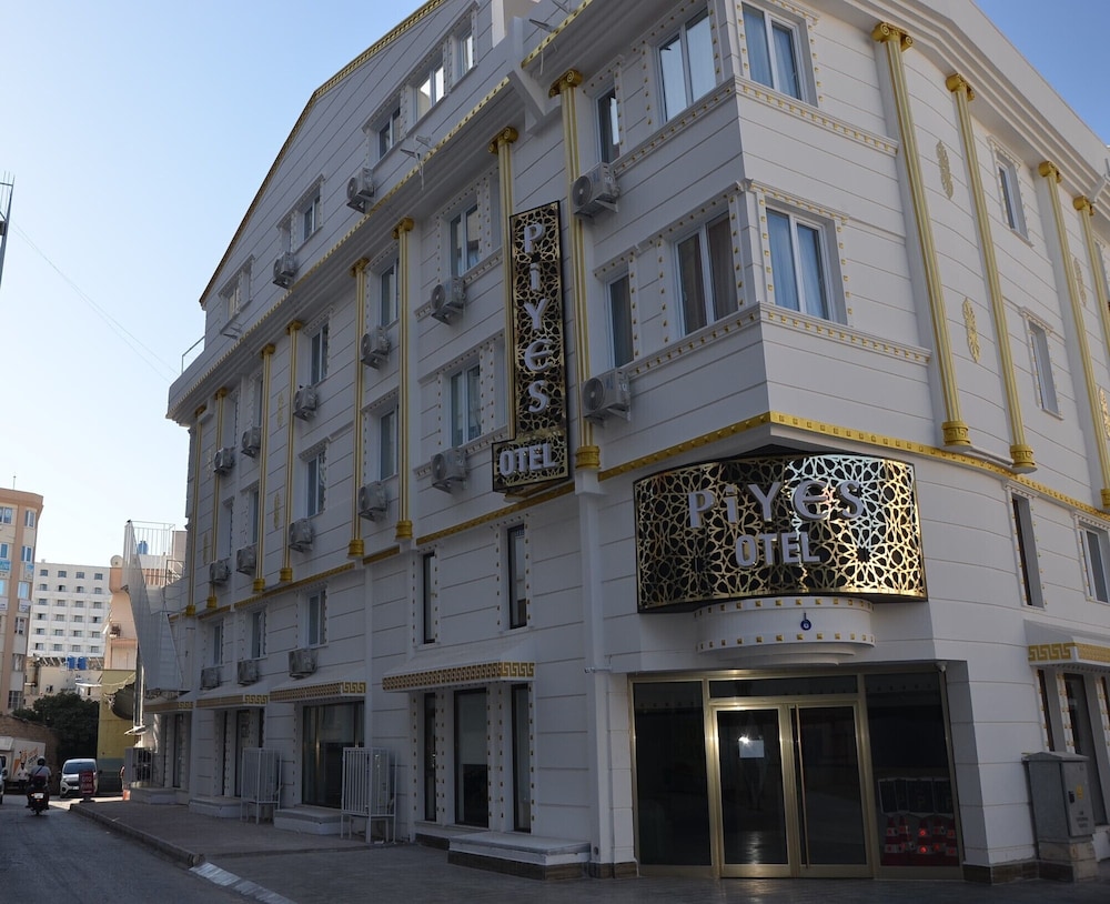 Piyes Otel 1