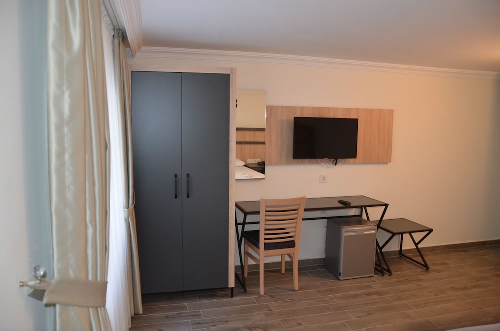 Piyes Otel 24