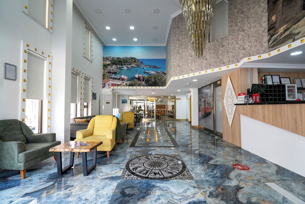 Piyes Otel 4