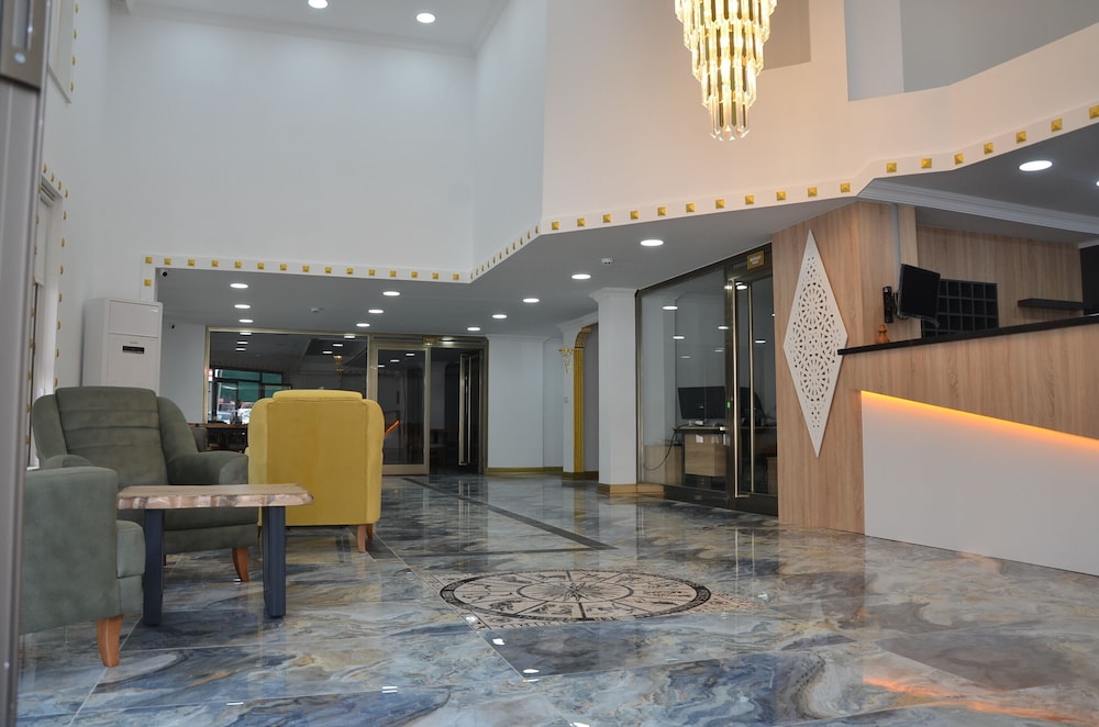 Piyes Otel 6