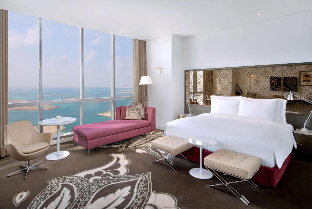 Conrad Abu Dhabi Etihad Towers 12