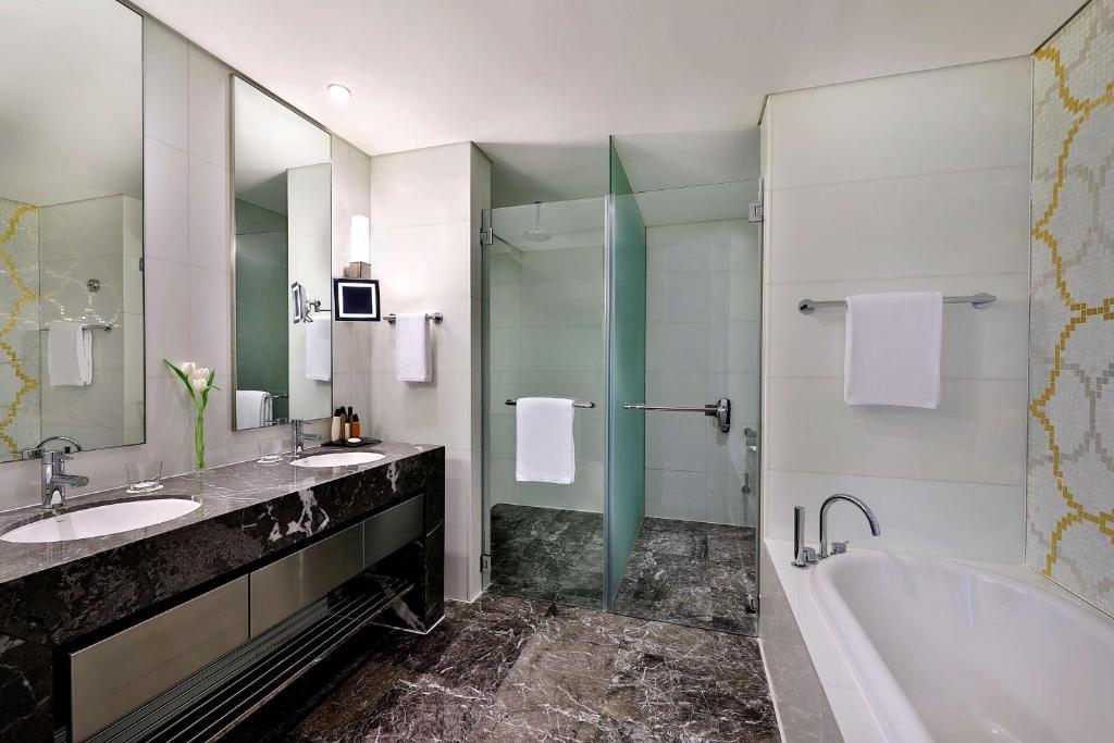 Conrad Abu Dhabi Etihad Towers 13