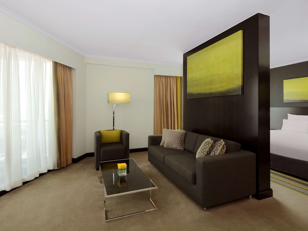 Pullman Dubai Creek City Centre 15