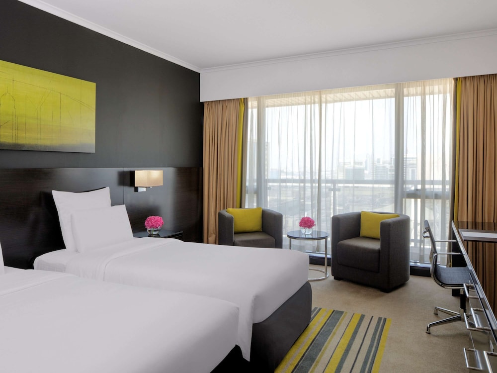 Pullman Dubai Creek City Centre 10