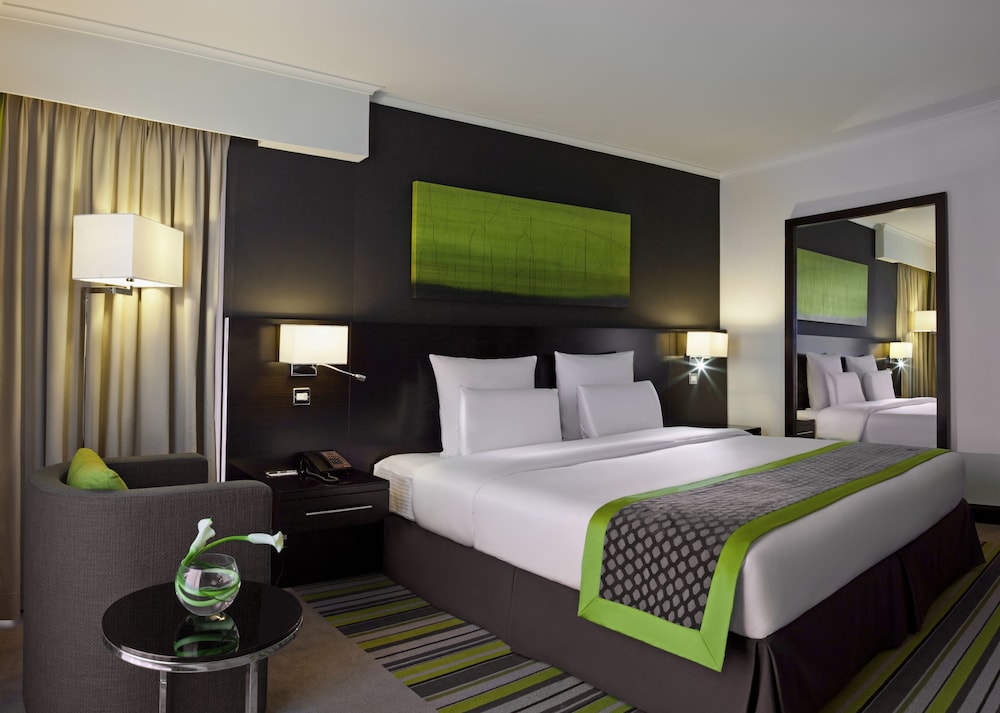 Pullman Dubai Creek City Centre 5