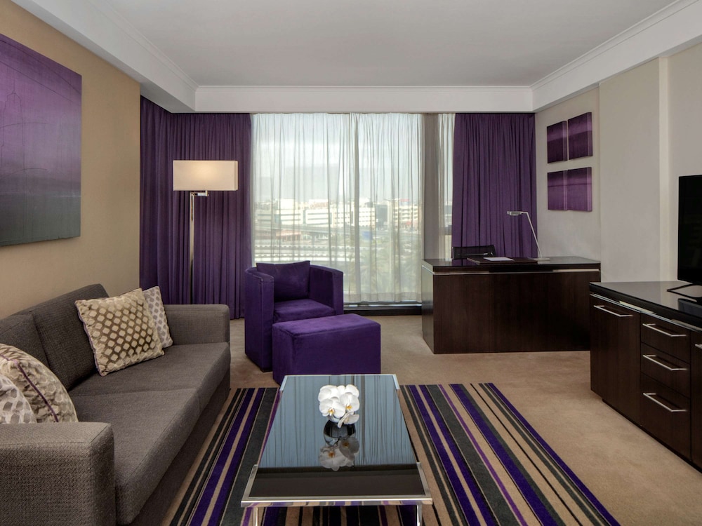 Pullman Dubai Creek City Centre 24