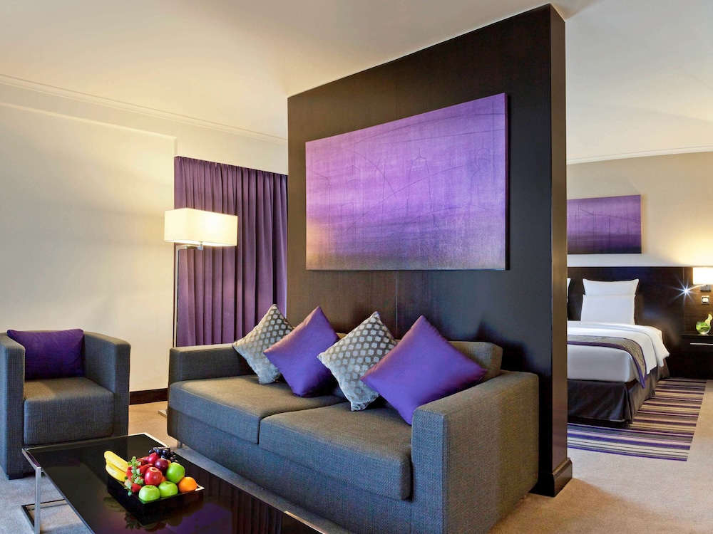 Pullman Dubai Creek City Centre 13