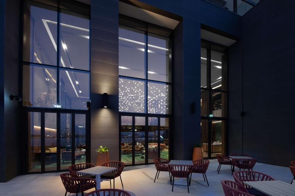Hyatt Centric Jumeirah Dubai 3