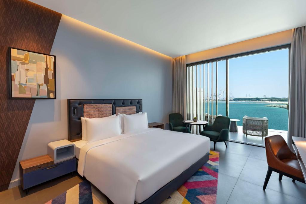 Hyatt Centric Jumeirah Dubai 16