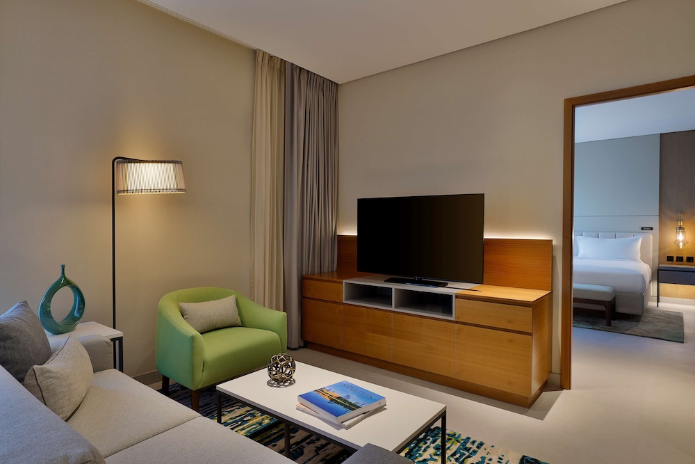DoubleTree by Hilton Sharjah Waterfront Hotel & Residences 17