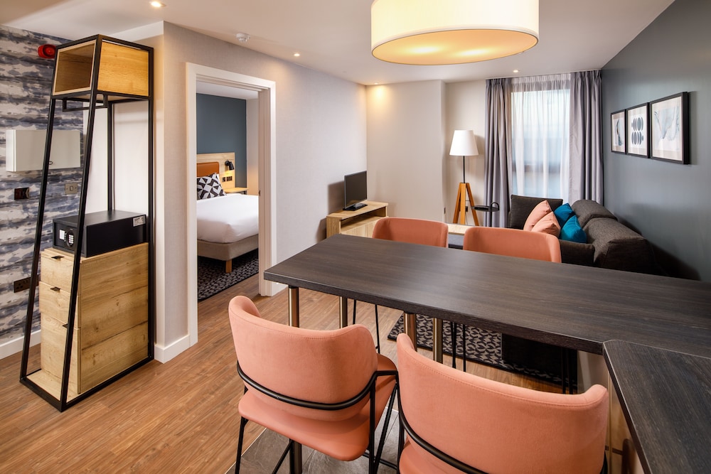 Aparthotel Adagio London Sutton Point 1