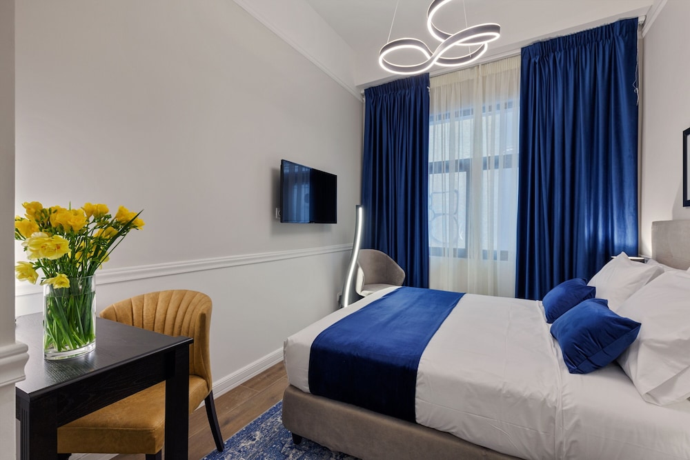 Classic Hotel by Athens Prime Hotels 3