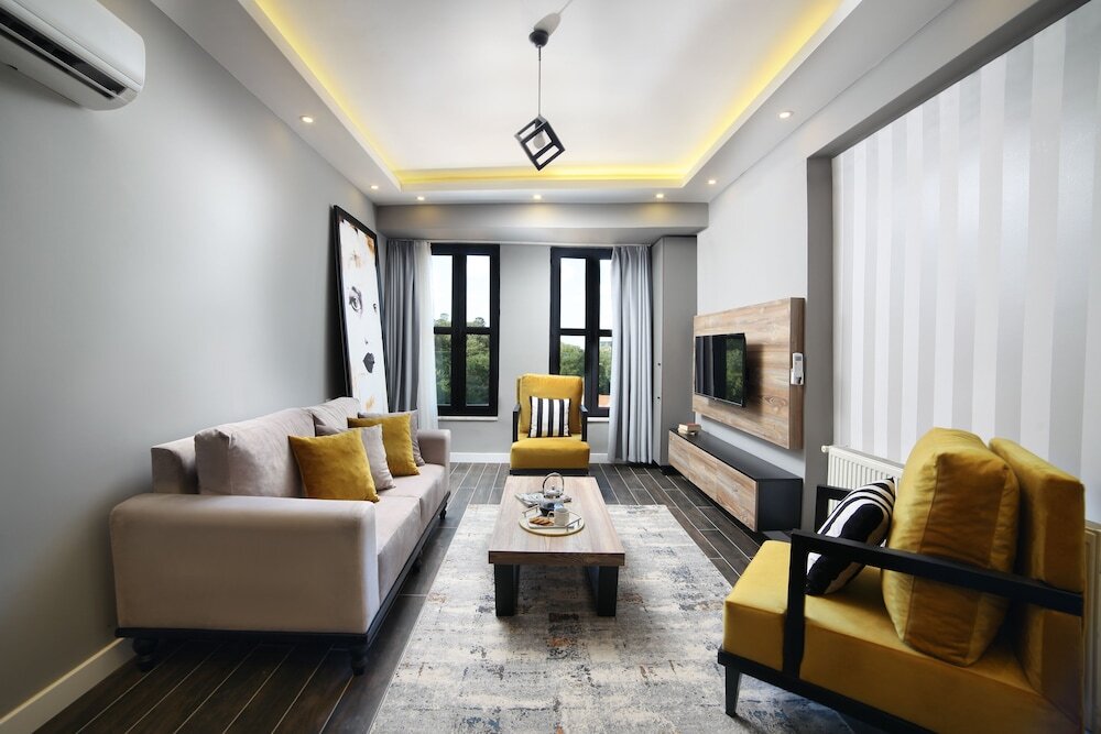 Walton Gardens Pera 8