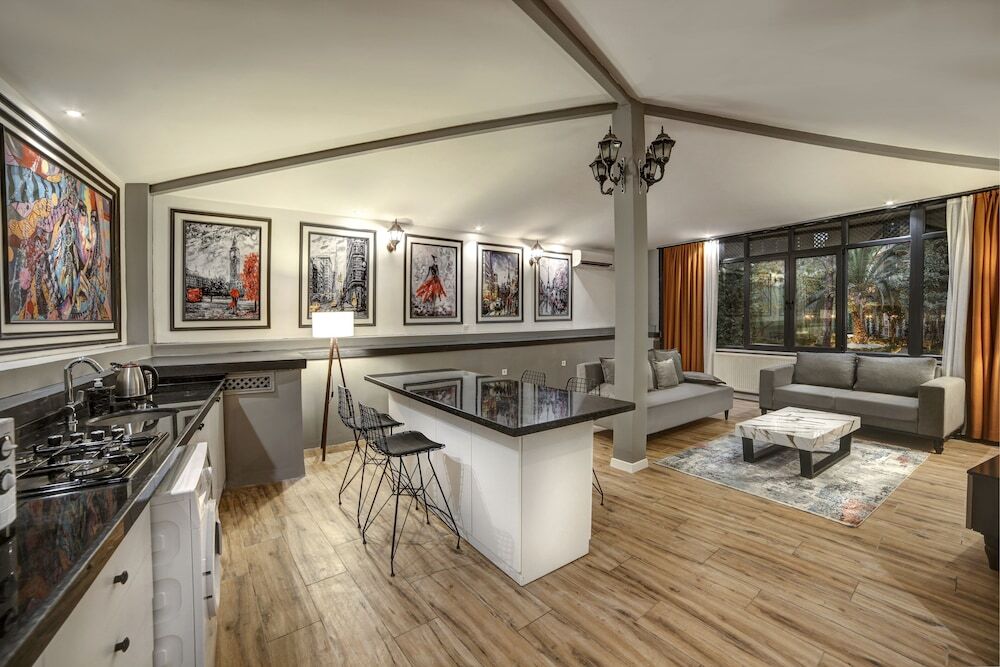 Walton Gardens Pera 20