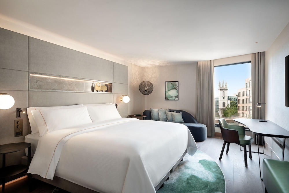 The Westin London City 10