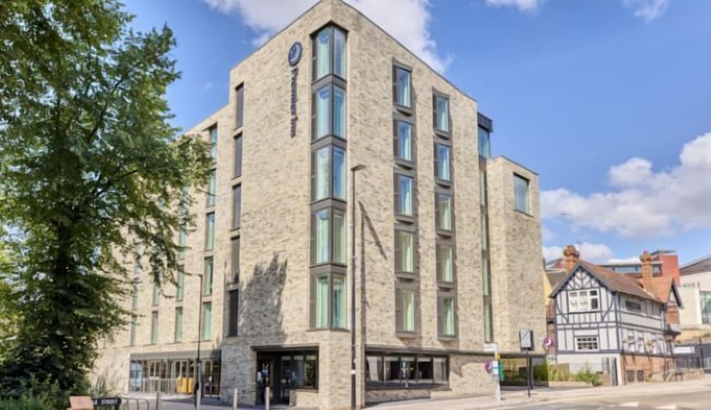 Premier Inn Oxford City Centre (Westgate) Hotel 1