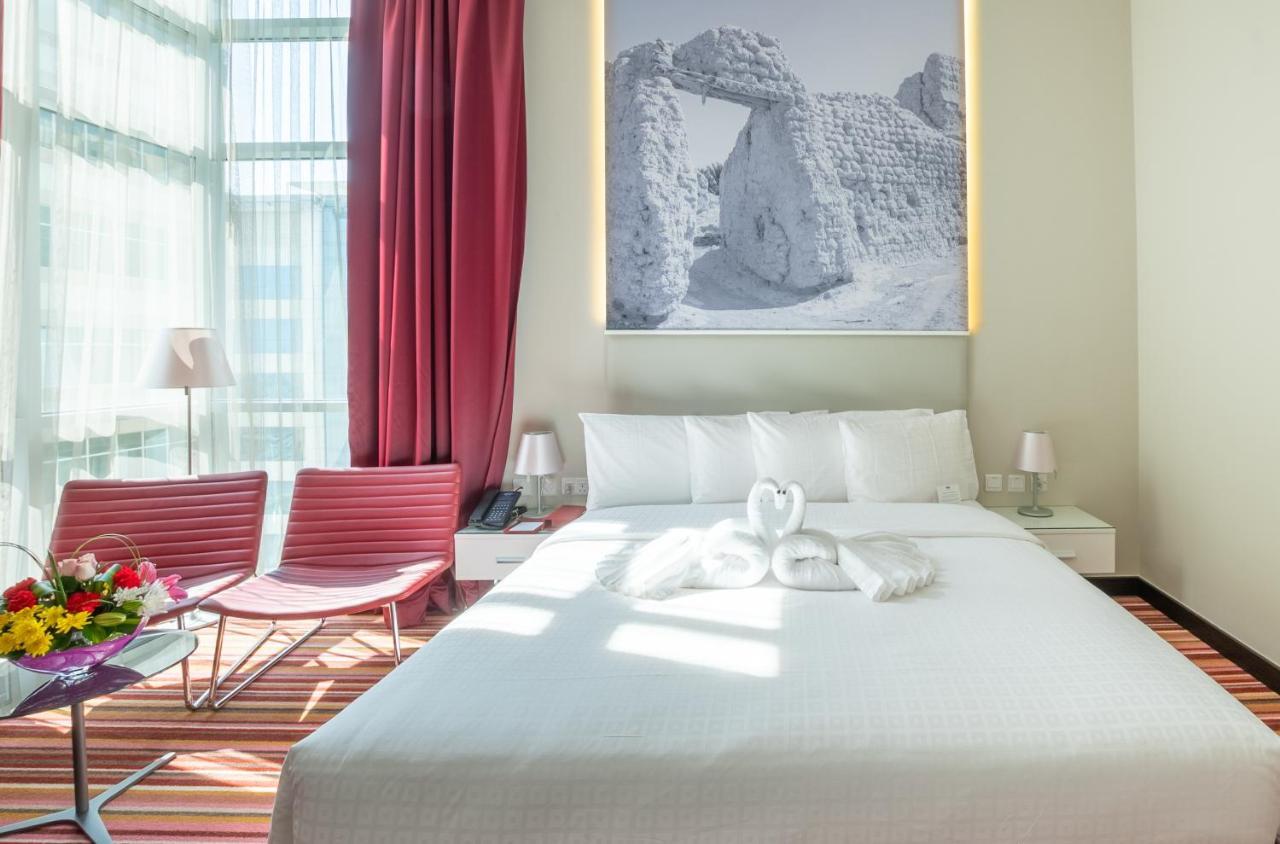 Gravity Hotel 6