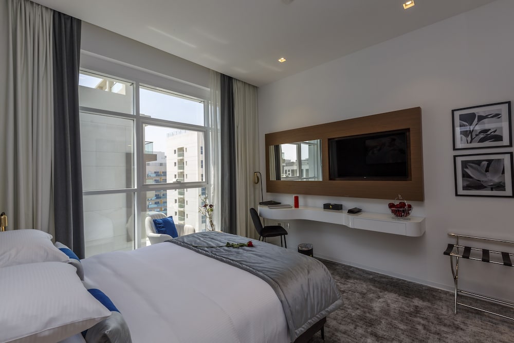 Rose Executive Hotel – DWTC 14