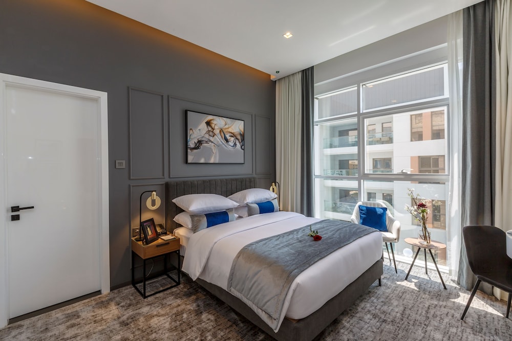 Rose Executive Hotel – DWTC 18