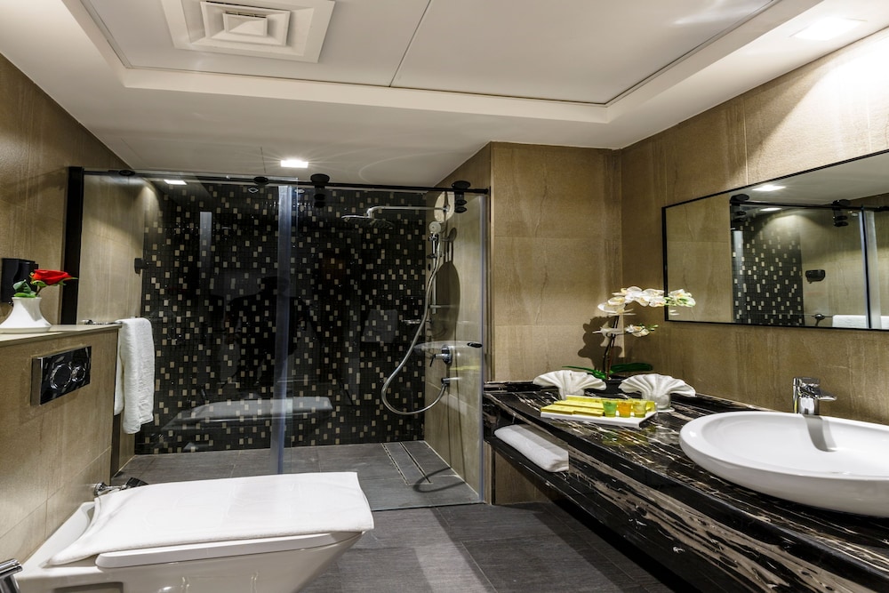 Rose Executive Hotel – DWTC 20
