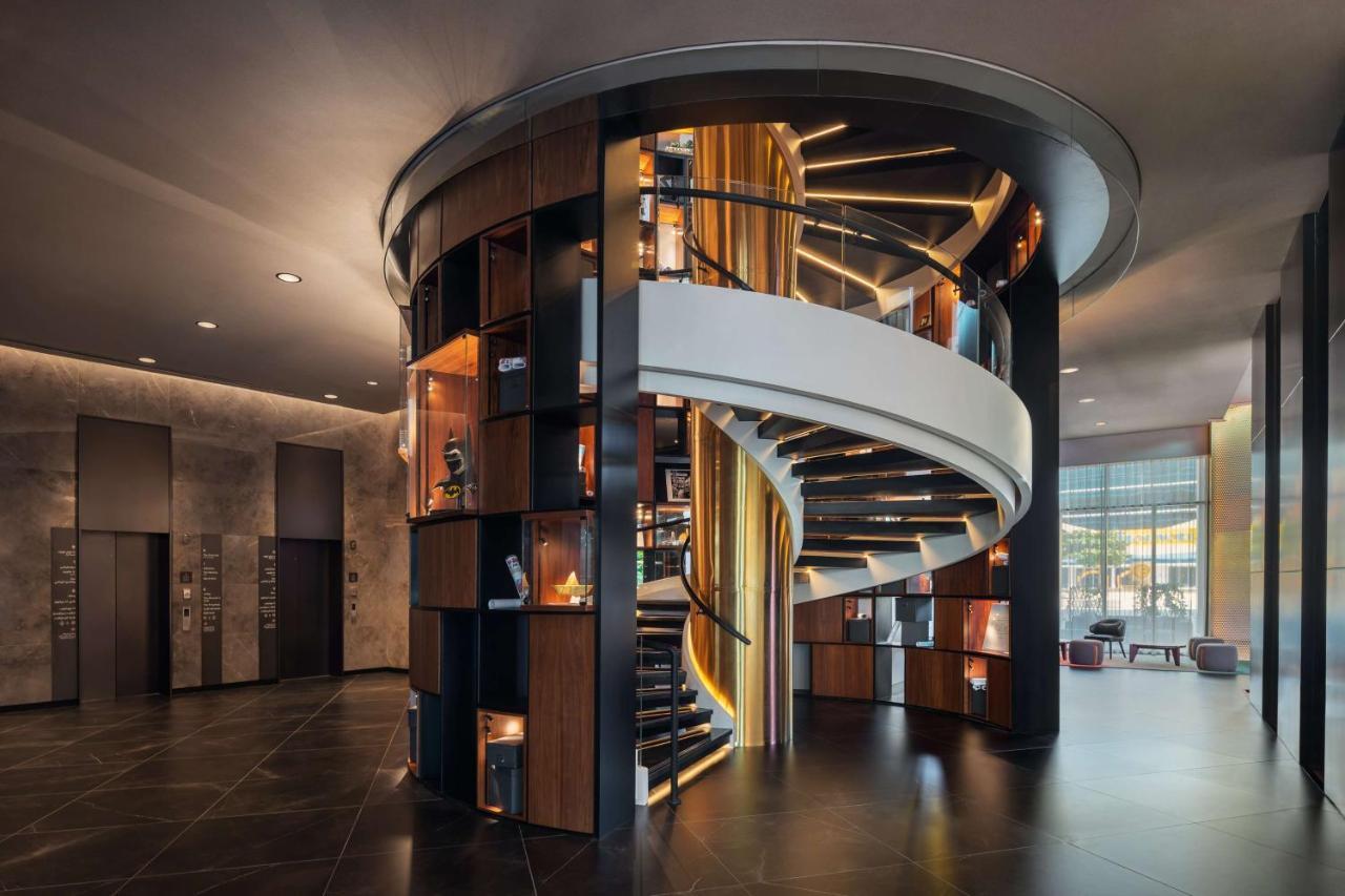 The WB Abu Dhabi, Curio Collection by Hilton 9