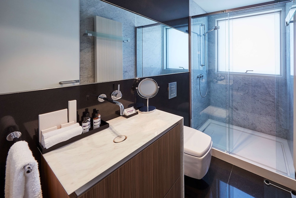 Hyatt Regency Madrid Residences 21