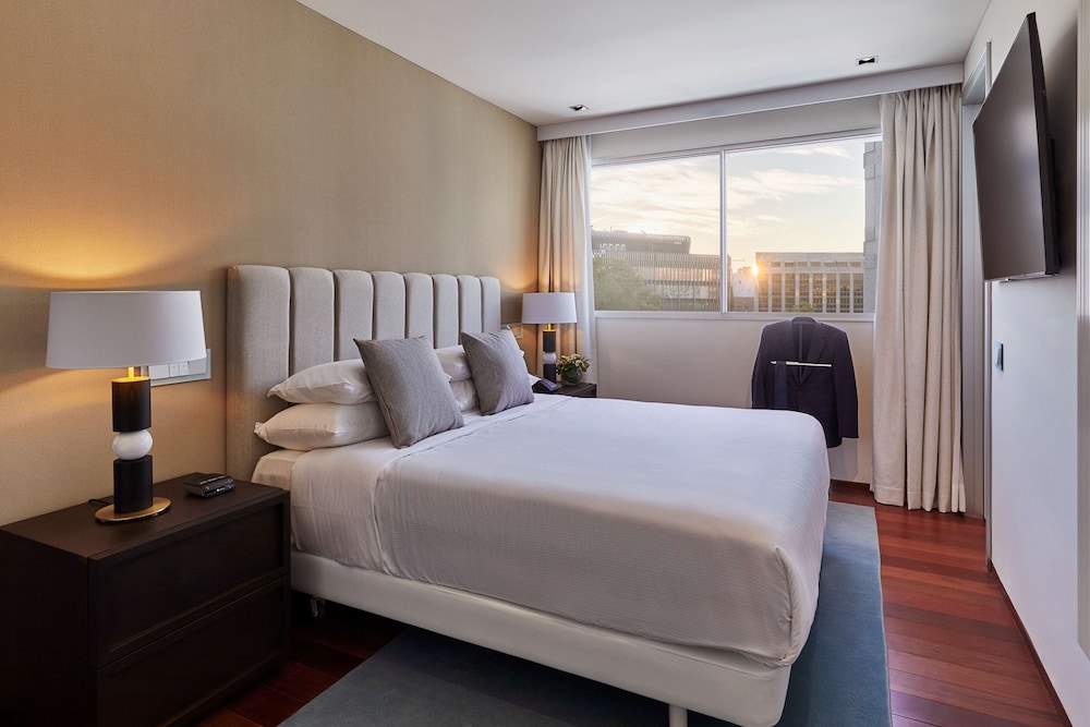 Hyatt Regency Madrid Residences 14
