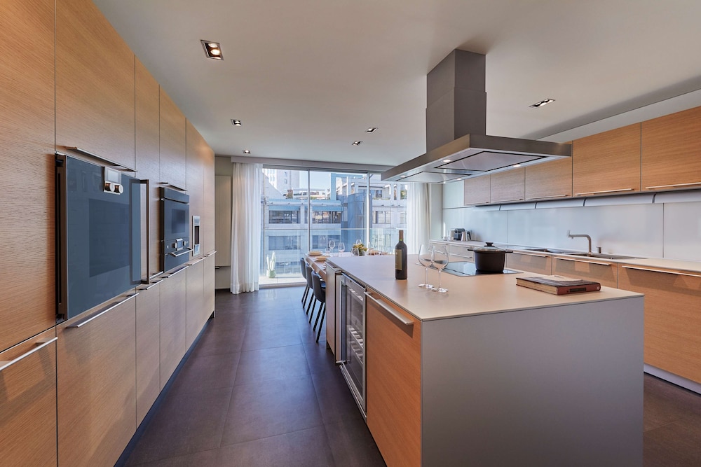 Hyatt Regency Madrid Residences 16