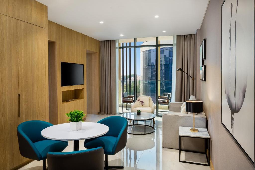 Millennium Place Mirdif Hotel 10